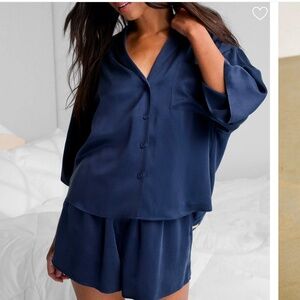 LUNYA BNWT Washable Silk Relaxed Button Up Short Set in Deep Blue Size XS